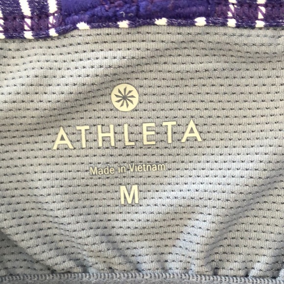 🌺 Athleta Fulfillment Built-In Bra Tank Top Amalfi Blue Size Medium - Picture 3 of 3